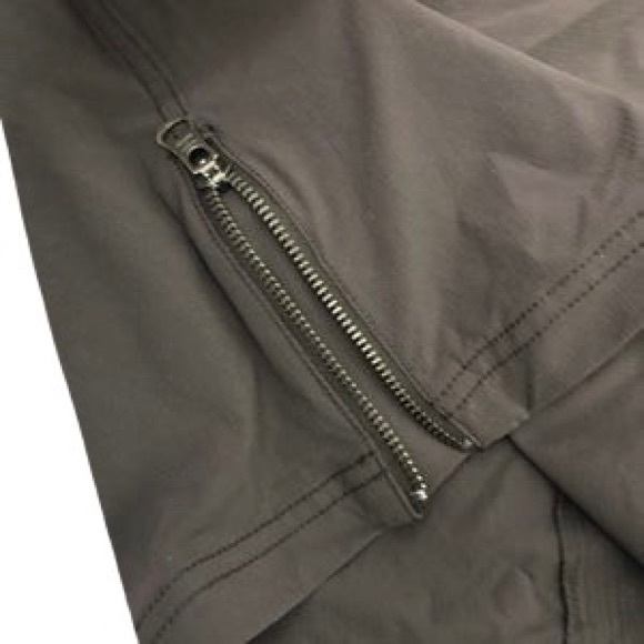 NEW ATHLETA SHALE JENNER WORKOUT SKORT SIZE 0 - Picture 4 of 8